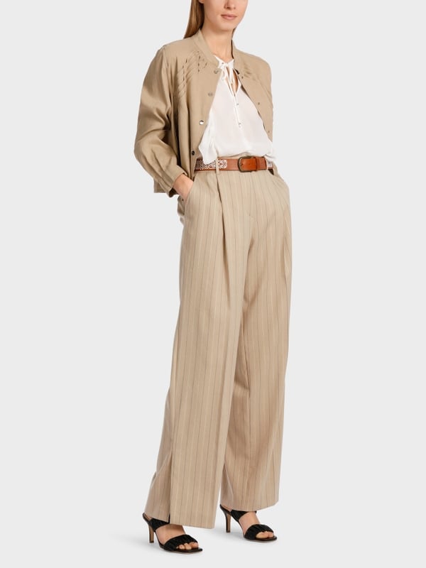 Marc Cain Modell WASCO – Hose in Nadelstreif Nur für heute