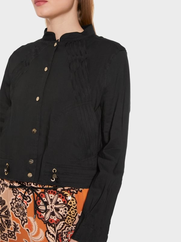 Marc Cain Kurze Jacke mit Tailoring-Details Schlussverkauf