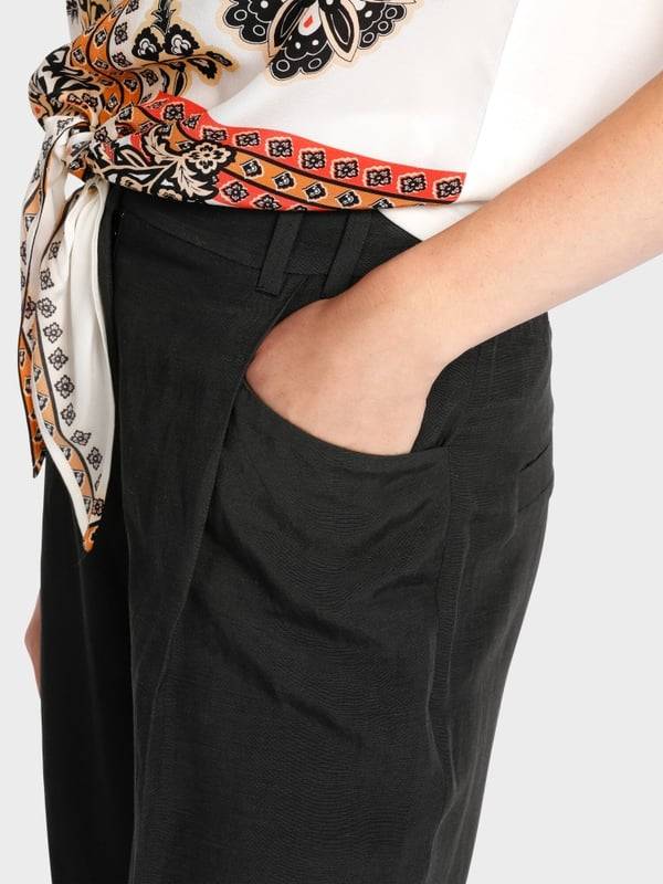 Marc Cain Bundfaltenhose Modell WASCO Muttertagsangebot