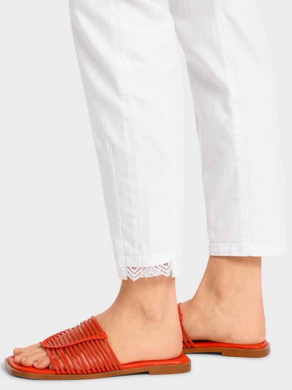 Marc Cain Modell SILEA – Jeans “Rethink Together” Jubiläumsangebot