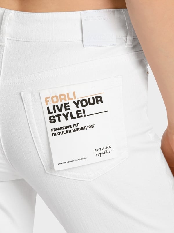 Marc Cain Modell FORLI – Jeans “Rethink Together” Zeitlich begrenztes Angebot