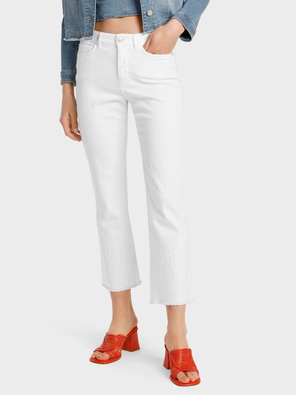 Marc Cain Modell FORLI – Jeans “Rethink Together” Zeitlich begrenztes Angebot