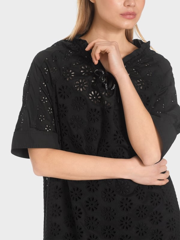 Marc Cain Kleid mit Lochstickerei Letzte 2 Tage