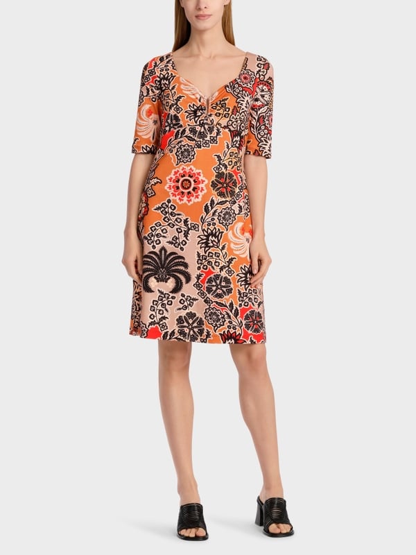 Marc Cain Kurzes Kleid in Empire-Linie Bis zu 65% Rabatt