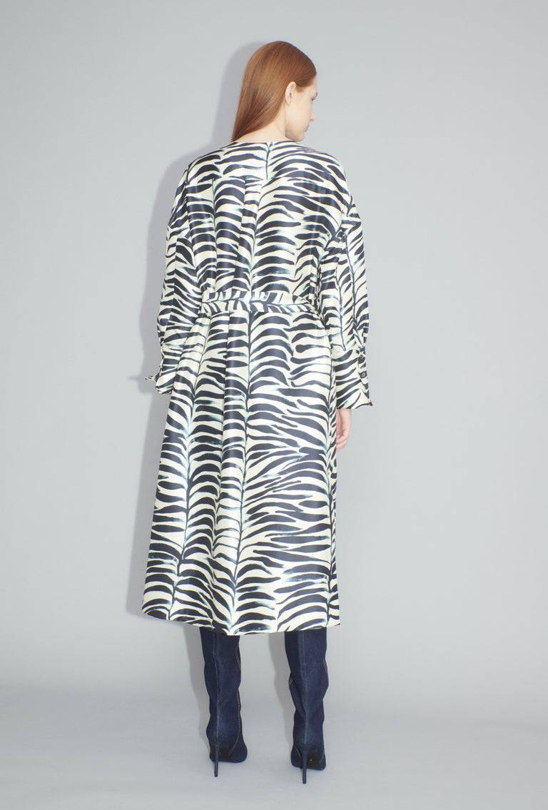 Odeeh Big Op-Art Tree Kleid, Black White Letzter Tag