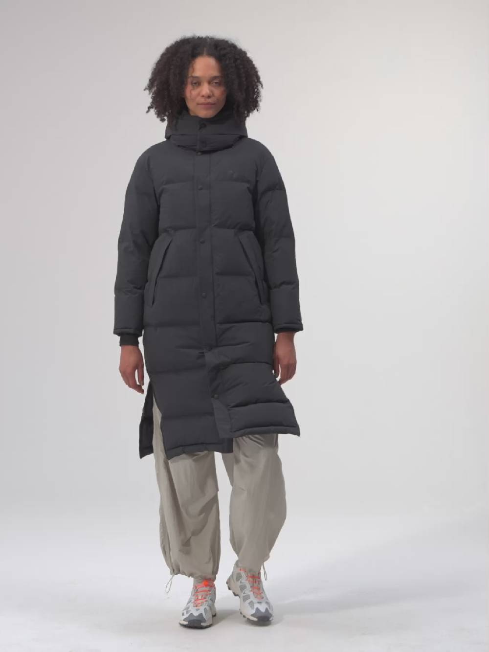 Pinqponq Puffy Parka - Peat Black (Female) Räumungsverkauf