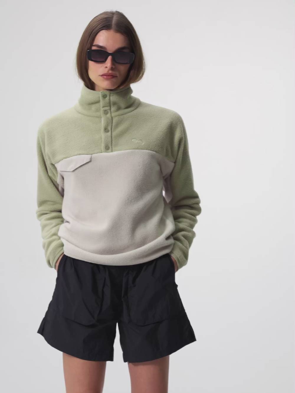Pinqponq Fleece Pullover - Tune Olive (Unisex) Letzter Tag