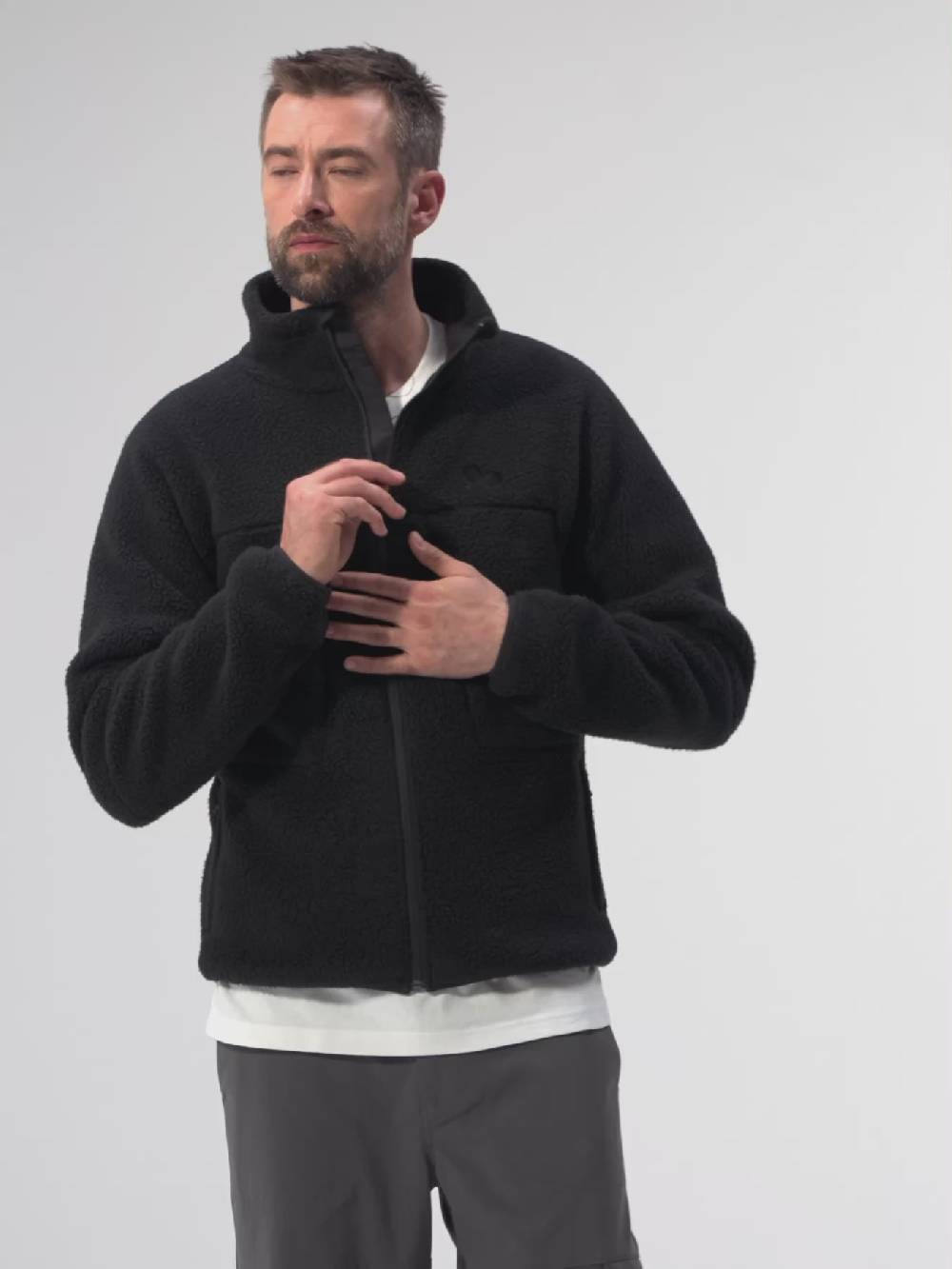 Pinqponq Fleece Jacket - Midnight Plum (Male) Im Verkauf