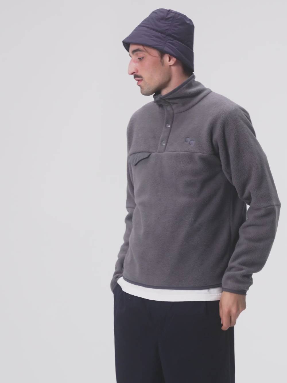 Pinqponq Fleece Pullover - Graphite Grey (Unisex) Valentinstagsangebot