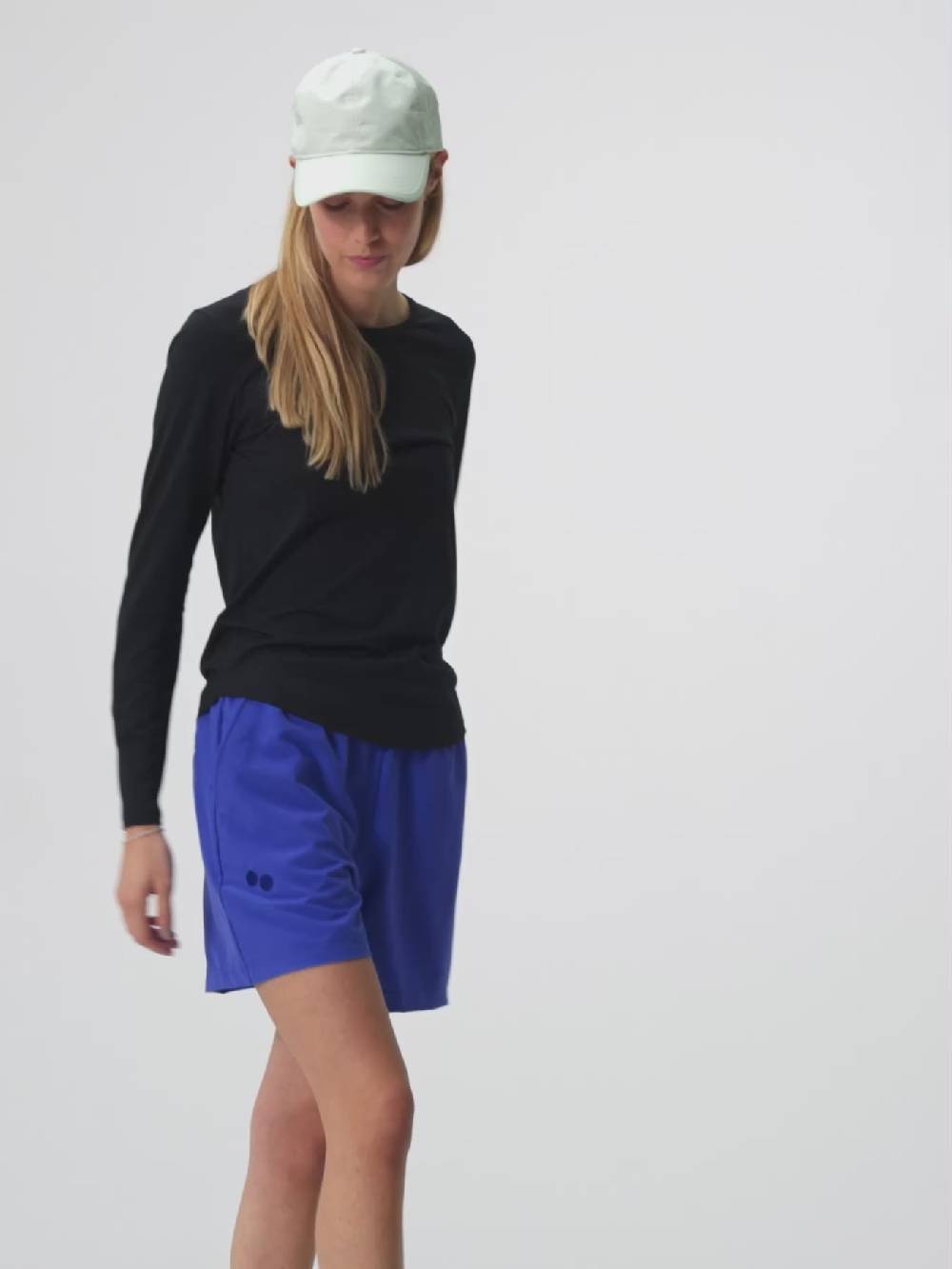 Pinqponq Active Shorts - Poppy Blue (Unisex) Bis zu 50% Rabatt