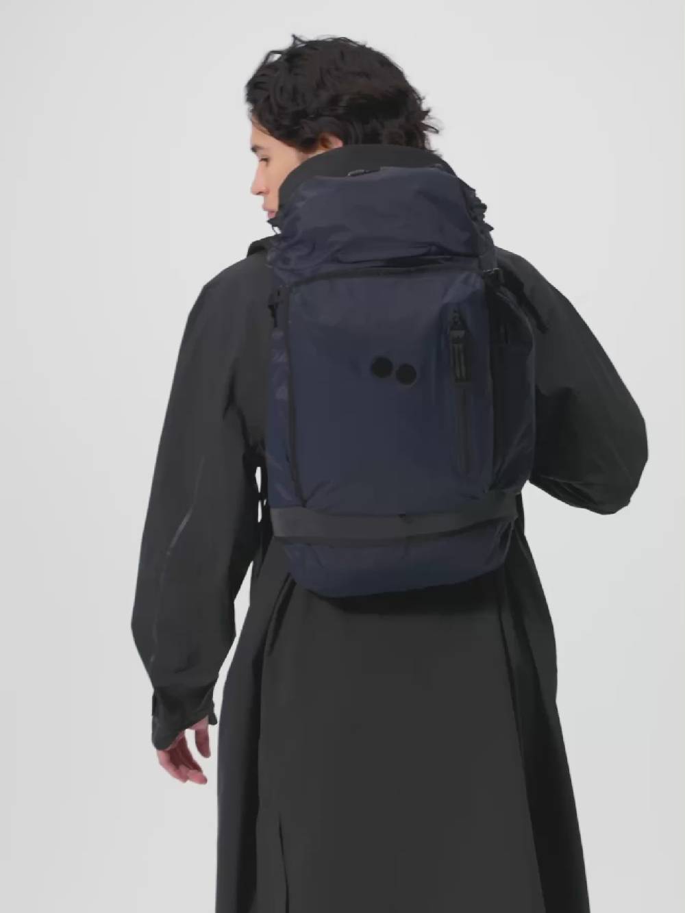 Pinqponq Komut Medium - Pure Navy Meist gekauft