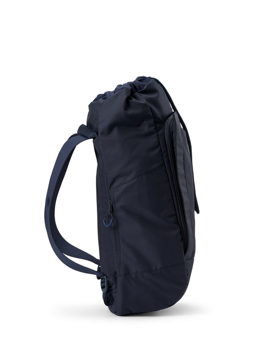 Pinqponq Kalm - Fjord Navy Exklusivangebot