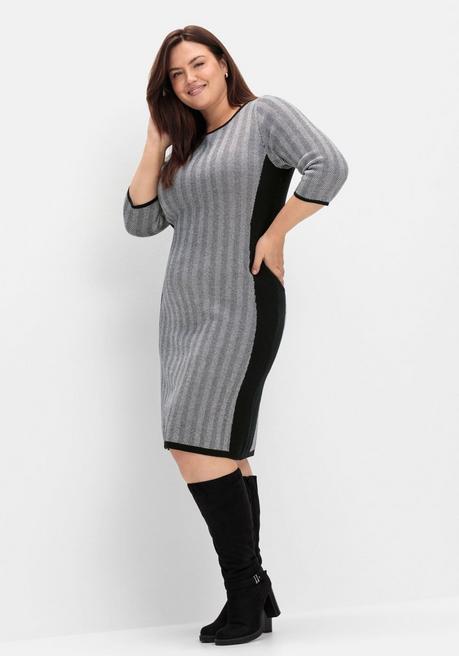 sheego Strickkleid im Fischgrätmuster, mit Kontrastdetails - schwarz-weiß sheego Fabrik Onlineshop