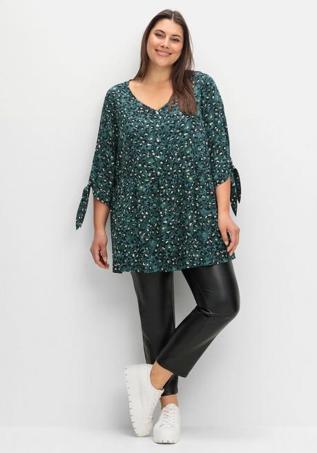 sheego Weit schwingende Tunika mit Alloverprint - tiefgrün gemustert sheego Fabrikpreis