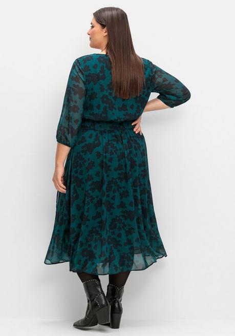 sheego Chiffonkleid in Wickeloptik, mit Alloverprint - tiefgrün gemustert sheego Große Rabatte