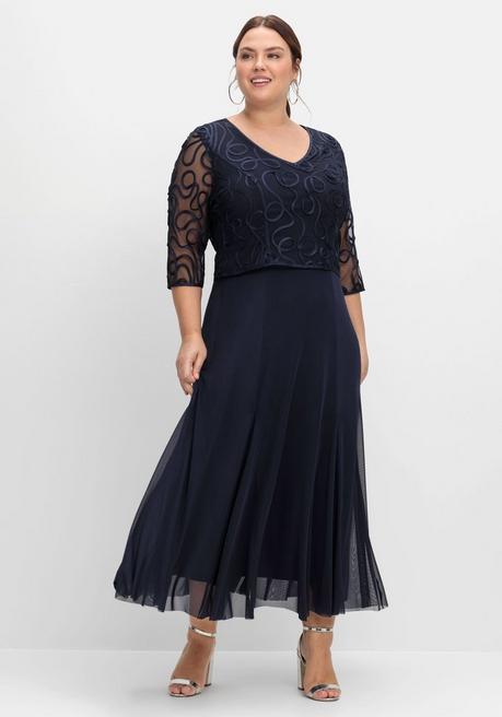 sheego Abendkleid aus Mesh, mit Zierborten - tiefblau sheego im Angebot