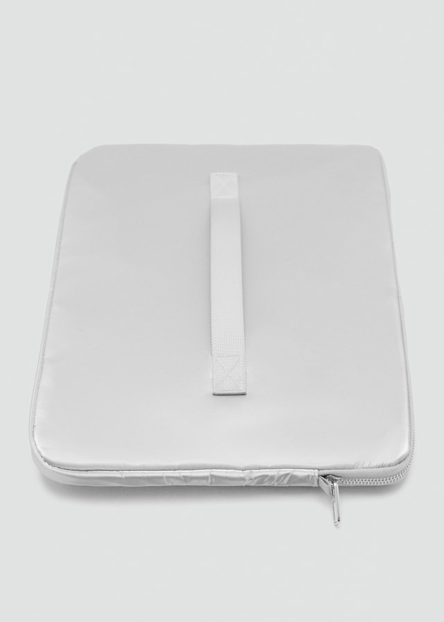 Mango Laptop-Hülle aus Nylon Räumungsverkauf