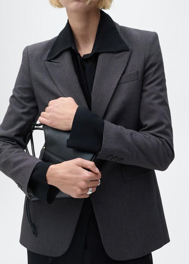 Mango Gerader Blazer mit Mikro-Hahnentrittmuster Angebote