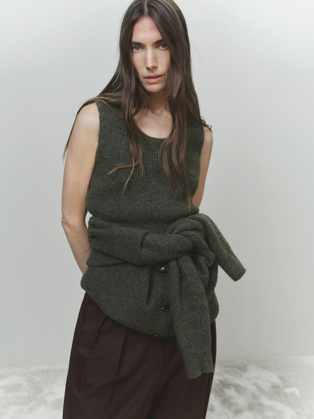 Mango Crop-Stricktop Flash Sale