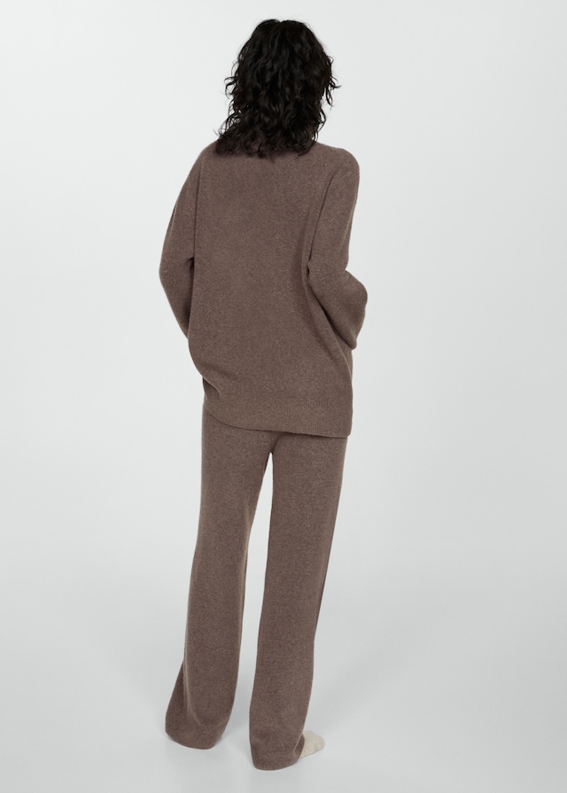 Mango Strickpullover mit Rollkragen Große Rabatte