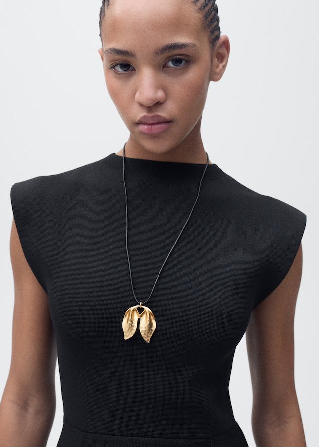 Mango Peplumkleid mit halbhohem Kragen Cyber Monday