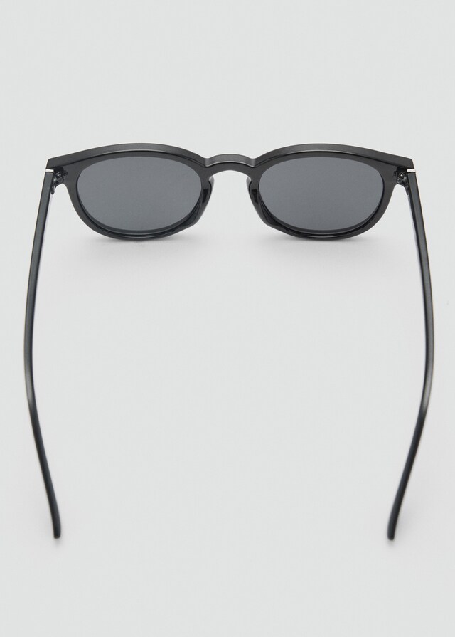 Mango Sonnenbrille mit rundem Gestell Nur noch ein Tag übrig
