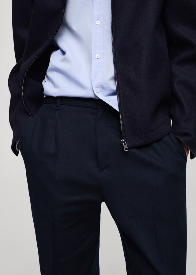 Mango Straight Fit-Bundfaltenhose Flash Sale