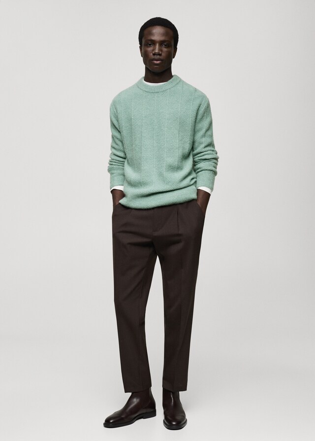 Mango Strukturierter Strickpullover Exklusivangebot