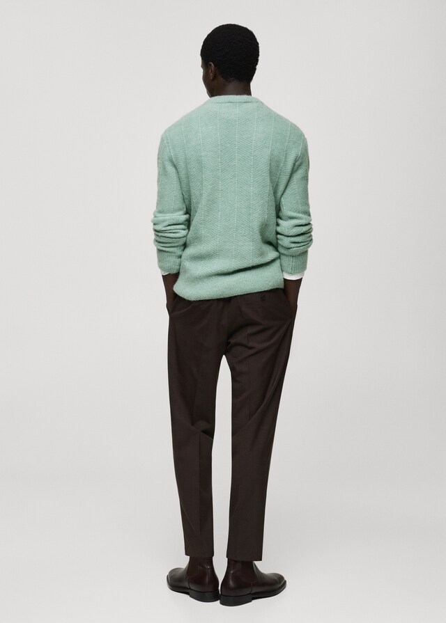 Mango Strukturierter Strickpullover Exklusivangebot