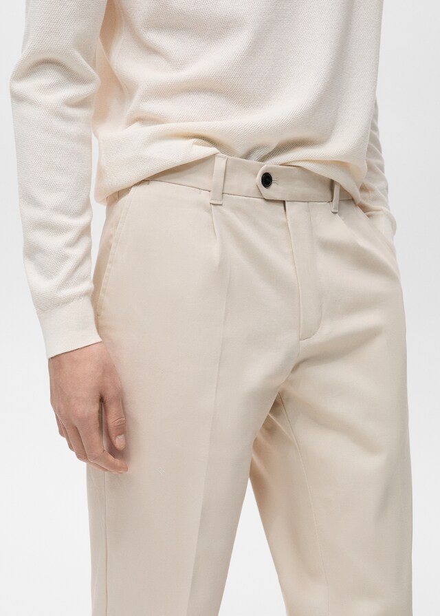 Mango Bundfaltenhose mit Hosenaufschlag Weihnachtsangebot