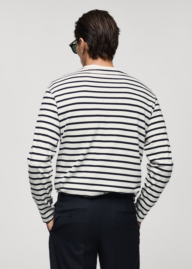 Mango Gestreiftes T-Shirt aus 100 % Baumwolle Räumungsverkauf