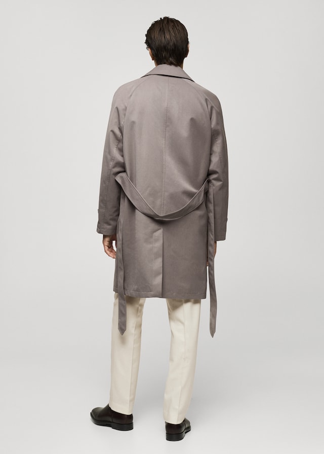 Mango Trenchcoat mit Gürtel und mattiertem Finish Wochenangebot