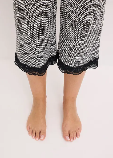 bonprix Gemütlicher Capri Pyjama mit femininer Spitze und schönem Druck Riesige Rabatte