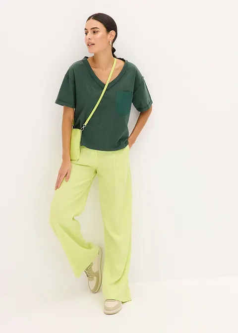 bonprix Trendiges Oversized T-Shirt mit V-Ausschnitt und aufgesetzter Tasche Saisonschlussverkauf