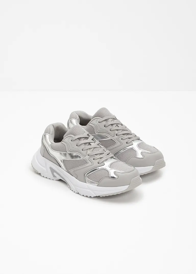 bonprix Sportlicher Chunky Sneaker mit Metallic Details - grau im Angebot