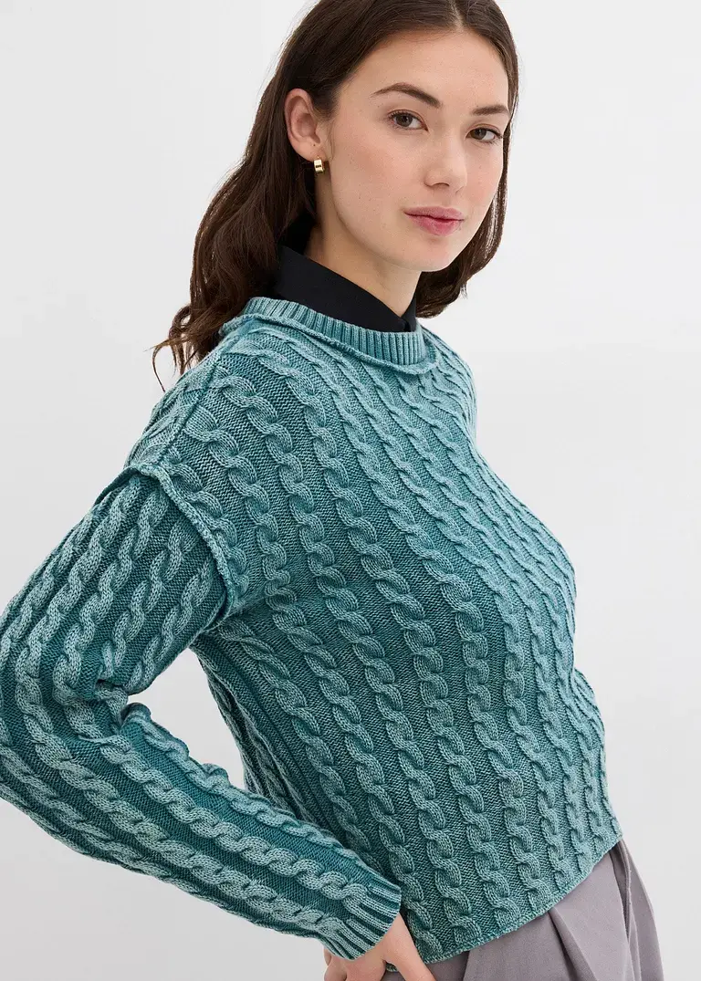bonprix Kurz geschnittener Strickpullover aus reiner Baumwolle mit Zopfmuster im Washed-Look Bis zu 50% Rabatt