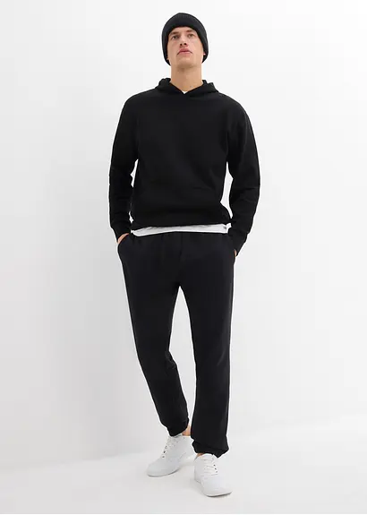 bonprix moderne Basic-Jogginghose im angesagten Loose Fit innen weich angeraut Flash Sale